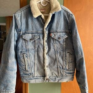 VTG 1984 ~UNISEX~ Levi's Light Blue Distressed Denim Trucker Jacket